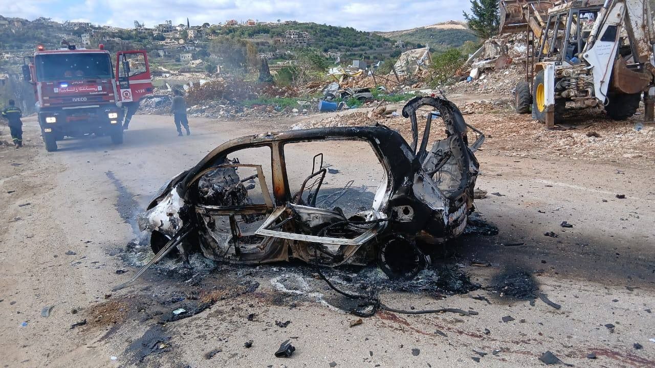 Un libanais tué et d’autres blessés dans une frappe israélienne sur un véhicule au sud du Liban