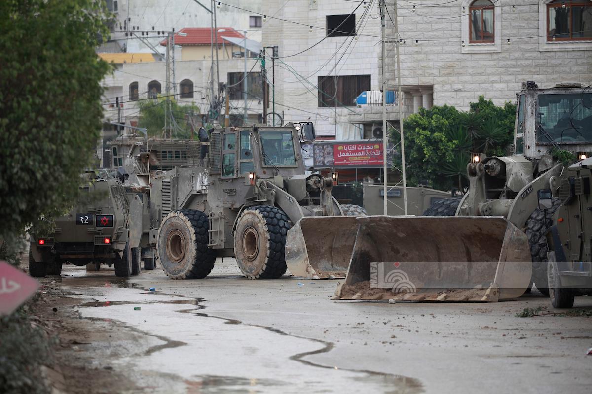 Tulkarem : l’occupation poursuit la démolition des maisons et des infrastructures à Noor Shams