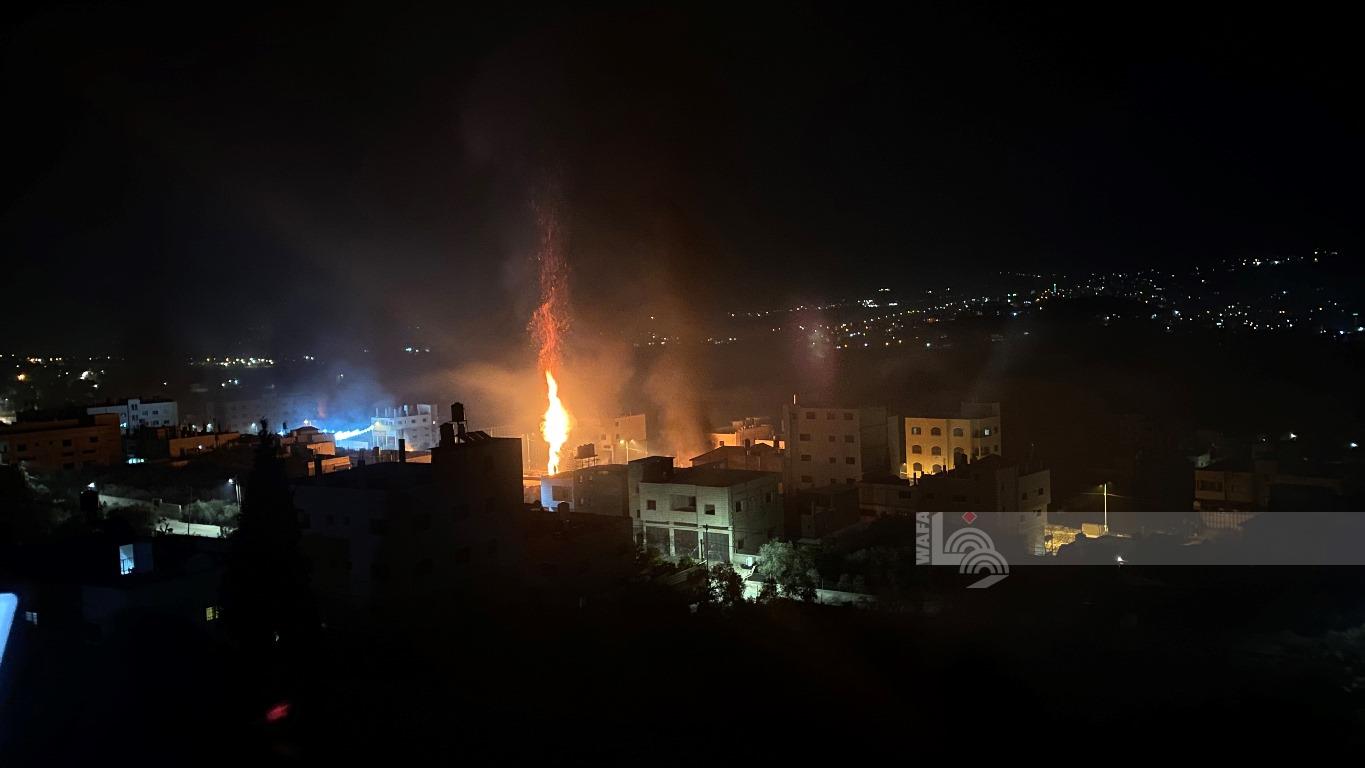 Des colons israéliens effectuent une grande attaque contre la bourgade de Hwwara