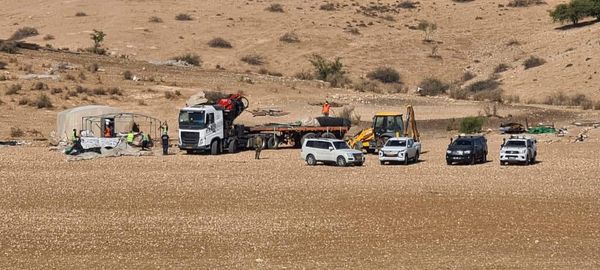 L'occupation démolit des installations dans la vallée du Jourdain