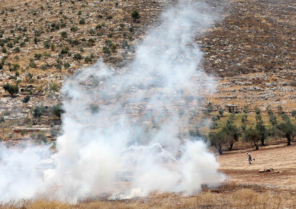 Des manifestants blessés lors de la répression d'une marche pacifique par l'armée d'occupation à Beit Dajan