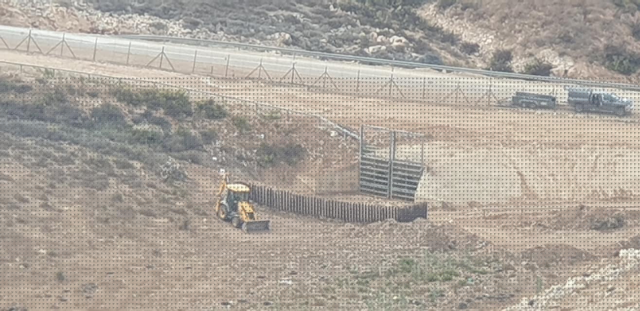L'occupation érige une barrière de fer au nord de la Cisjordanie