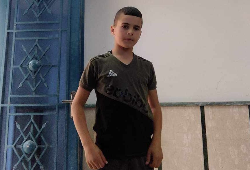 Les forces d'occupation attaquent al-Bireh, tuent un enfant palestinien et en blessent d'autres