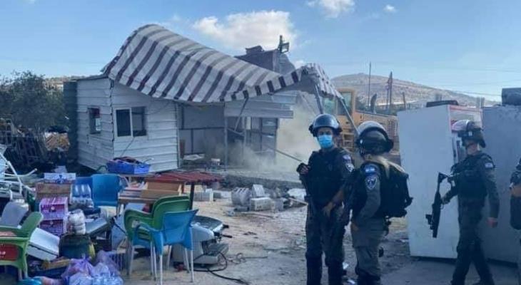 L'occupation démolit une tente et démantèle une baraque près de Ramallah 