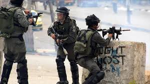 Un enfant blessé par balles des forces de l'occupation au nord de Qalqilya