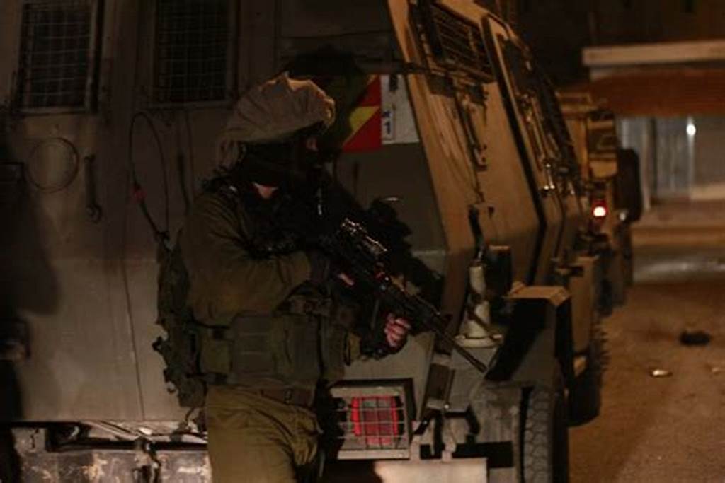 Un jeune palestinien touché par balles de l’occupation près de Bethléem