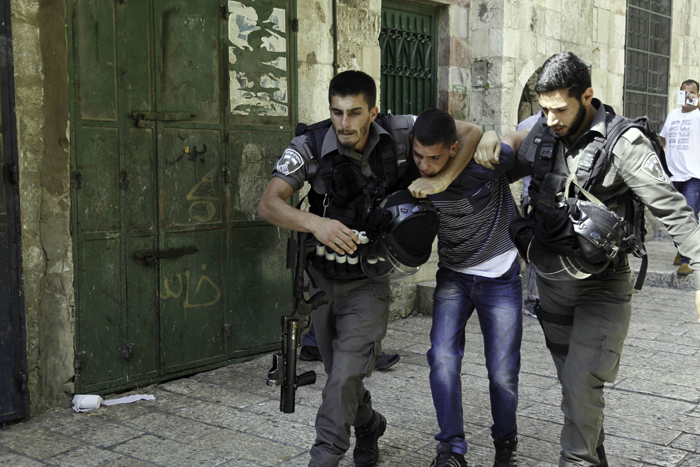 Détentions israéliennes menées de grande envergure en Palestine occupée