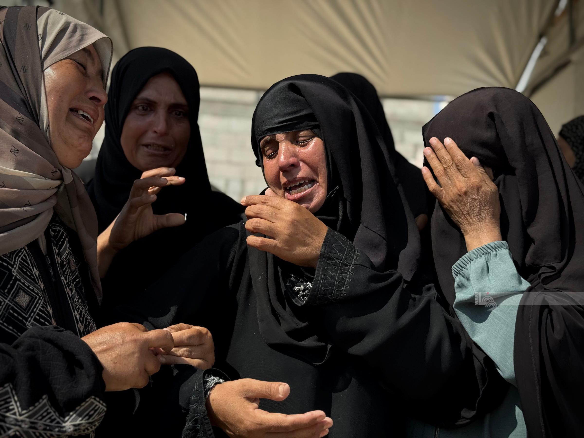 Un martyr et les corps de 11 autres personnes retrouvés dans diverses parties de la bande de Gaza