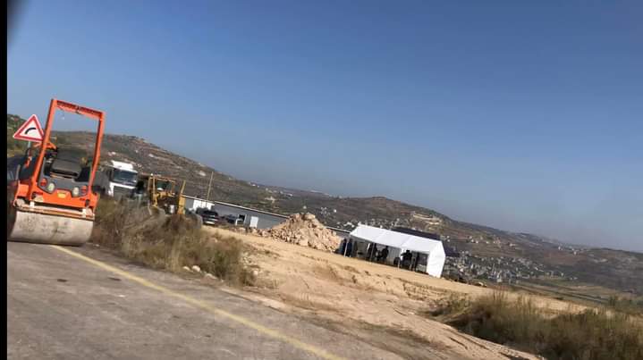 Des colons israéliens installent un nouvel avant-poste sur des terres palestiniennes à Naplouse et à Ramallah