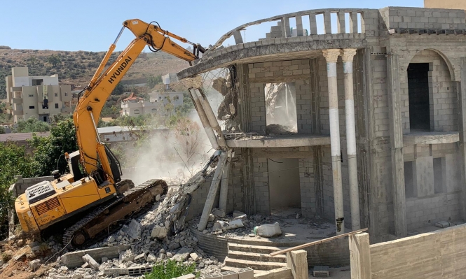 (mise à jour) L’occupation détruit une maison en construction à Salfit et notifie la démolition au sud de Naplouse
