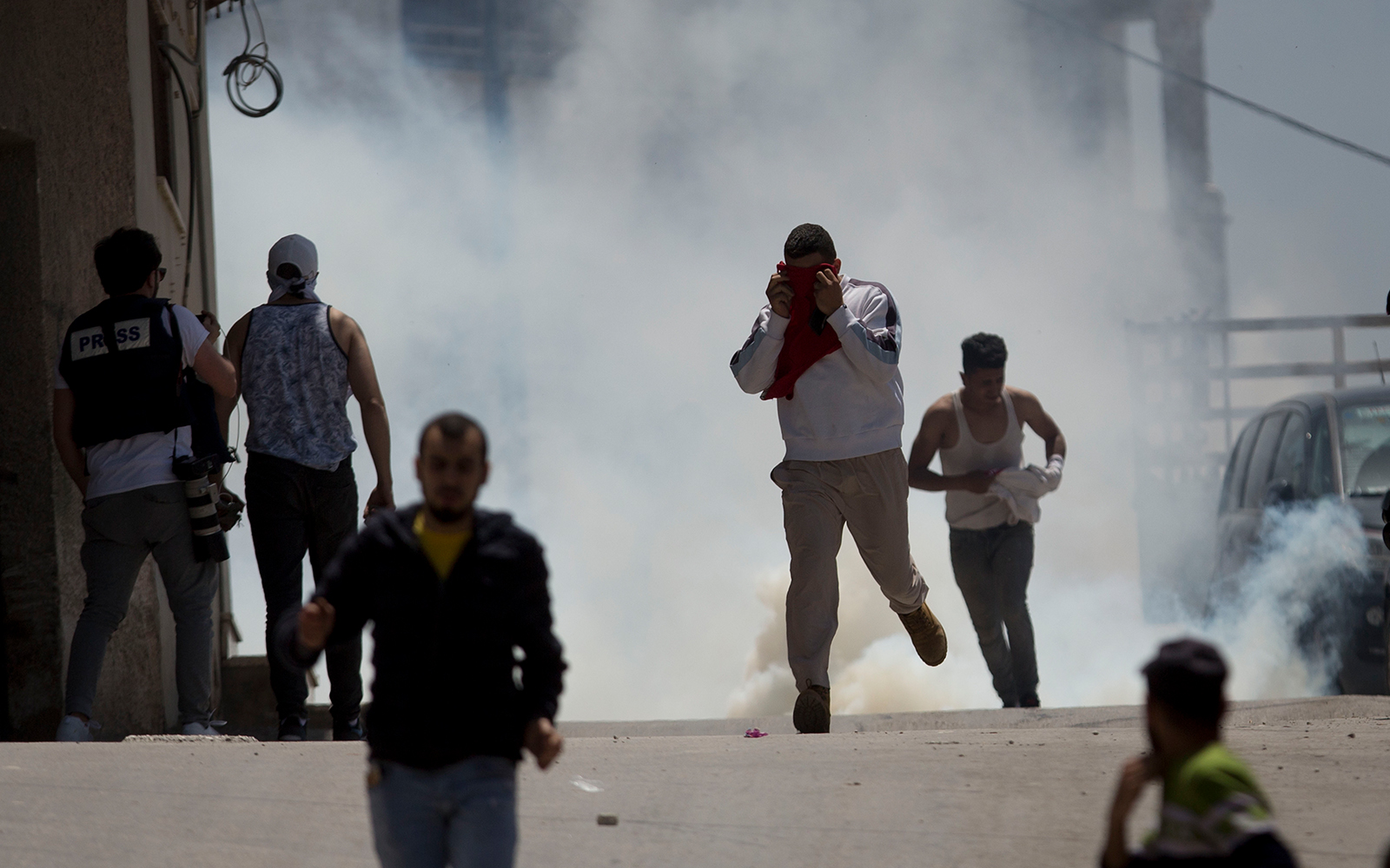 Bilan quotidien des répression des forces israéliennes d’occupation et les colons contre les Palestiniens