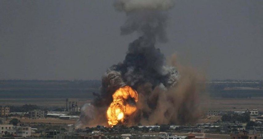 L’aviation israélienne frappe violemment la bande de Gaza
