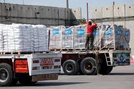 Le Programme alimentaire mondial : les camions de nourriture commencent à traverser la bande de Gaza