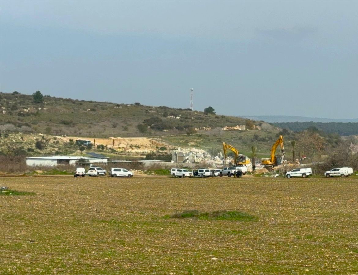 Les autorités israéliennes détruisent une maison dans une ville abandonnée à Nazareth