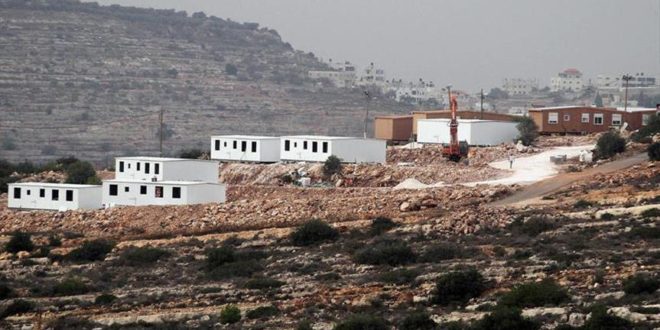 L'occupation notifie d’arrêter la construction dans une maison près de Bethléem 