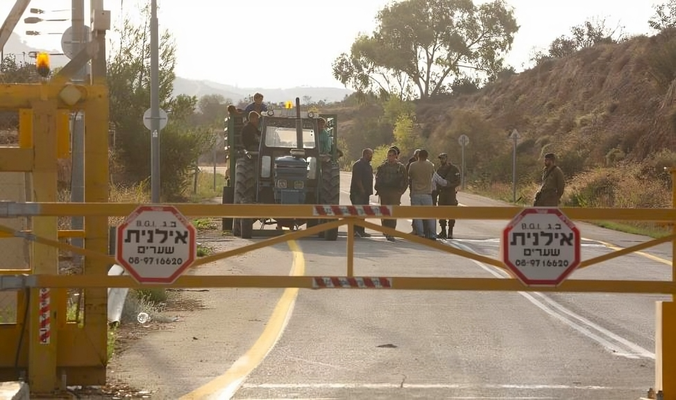 Les soldats israéliens interdisent les agriculteurs palestiniens de travailler dans leurs terres à Salfit