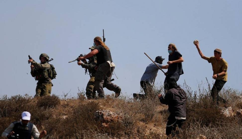 « Le Shin Bet » admet l'échec des soldats d’occupation à empêcher les violations des colons contre les Palestiniens 
