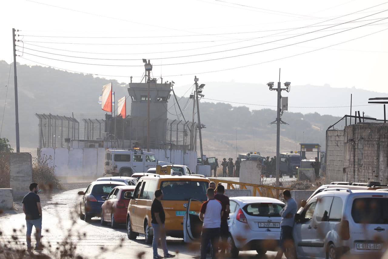 L’armée israélienne scelle un poste de contrôle près de Bethléem