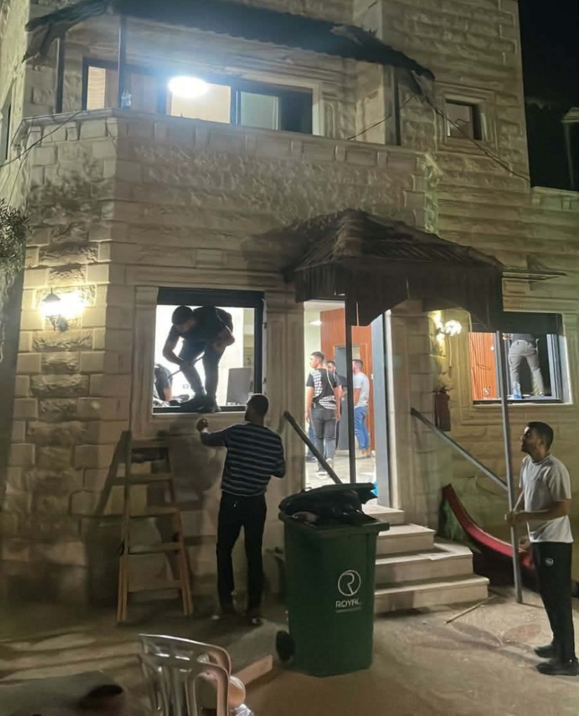 L'occupation démolit une maison et un atelier commercial dans la ville de Jaba', au nord de Jérusalem