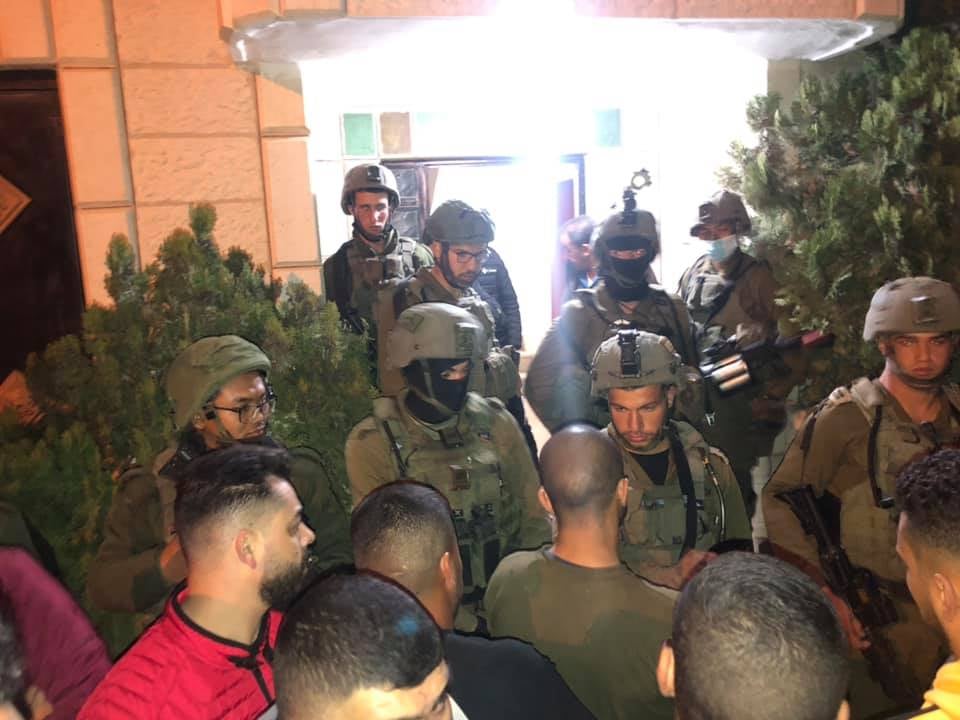 L’armée israélienne  transforme une maison en  une caserne militaire près de Ramallah