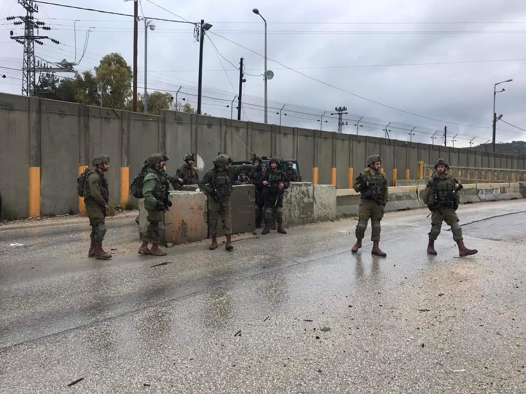 Des colons attaquent une famille palestinienne au nord-ouest de Naplouse