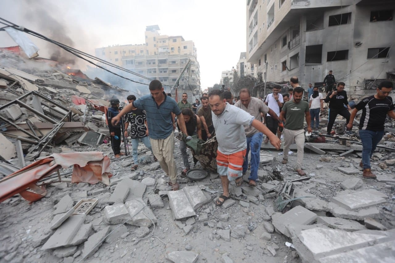 Une frappe d’artillerie israélienne tue trois Palestiniens dans le nord de Gaza