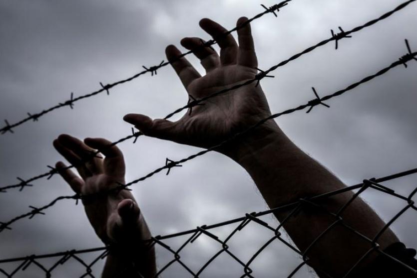 Des responsables palestiniens font assumer à l’administration pénitentiaire l’entière responsabilité de la négligence médicale contre les prisonniers 