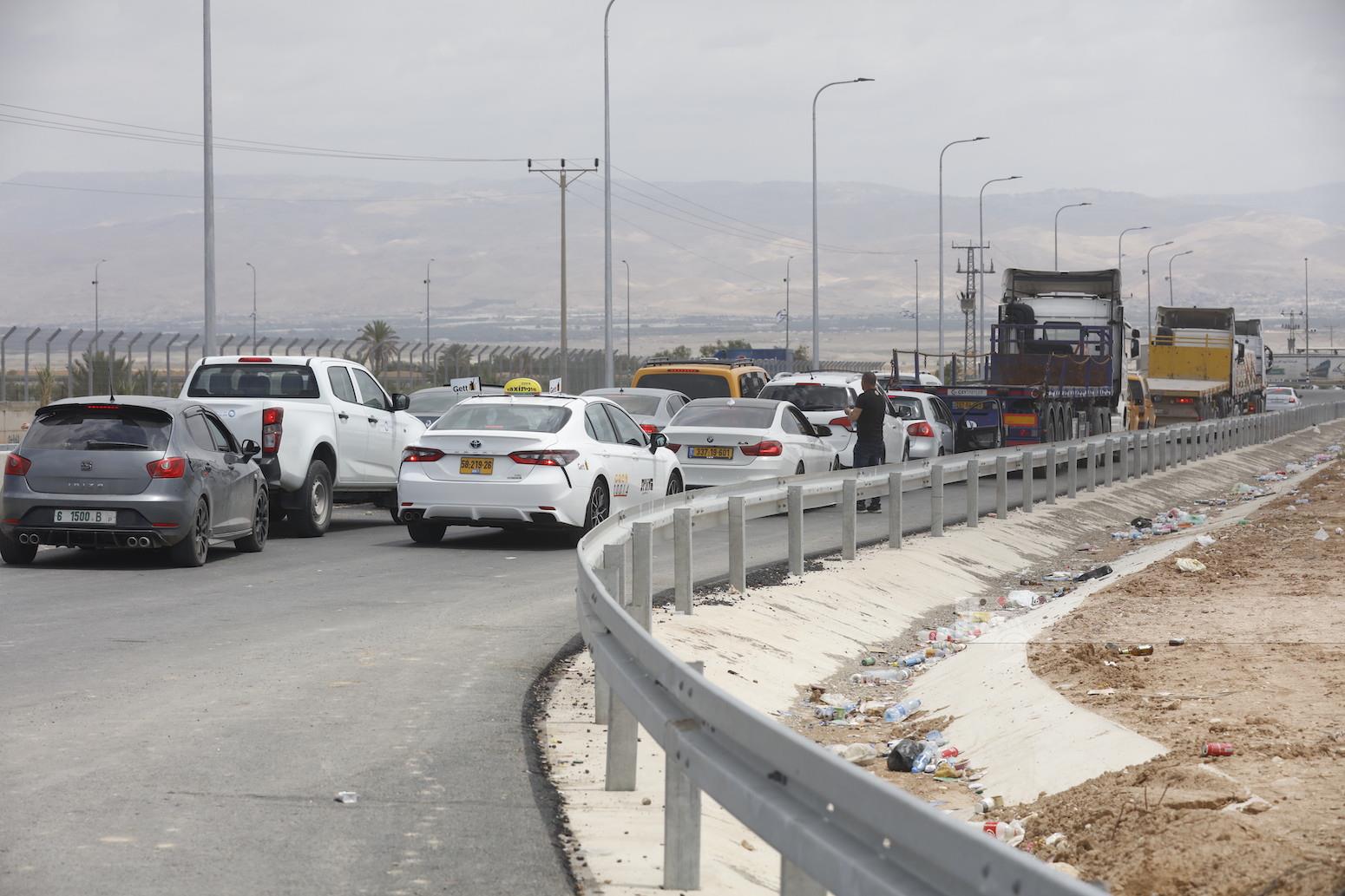 L'occupation poursuit son siège imposé sur la ville de Jéricho