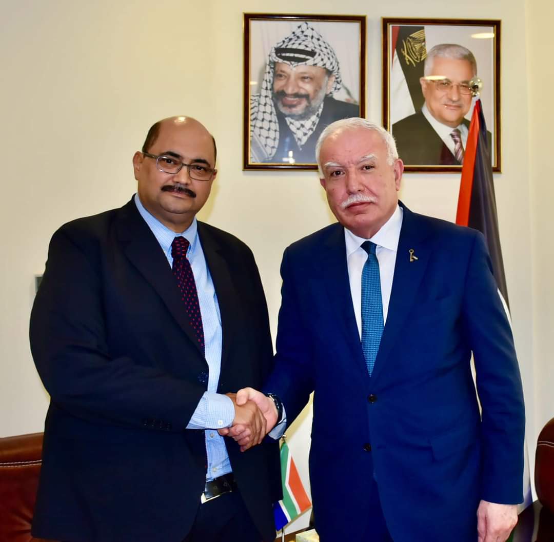 Rencontre entre Al-Maliki et l'ambassadeur de la République d'Afrique du Sud