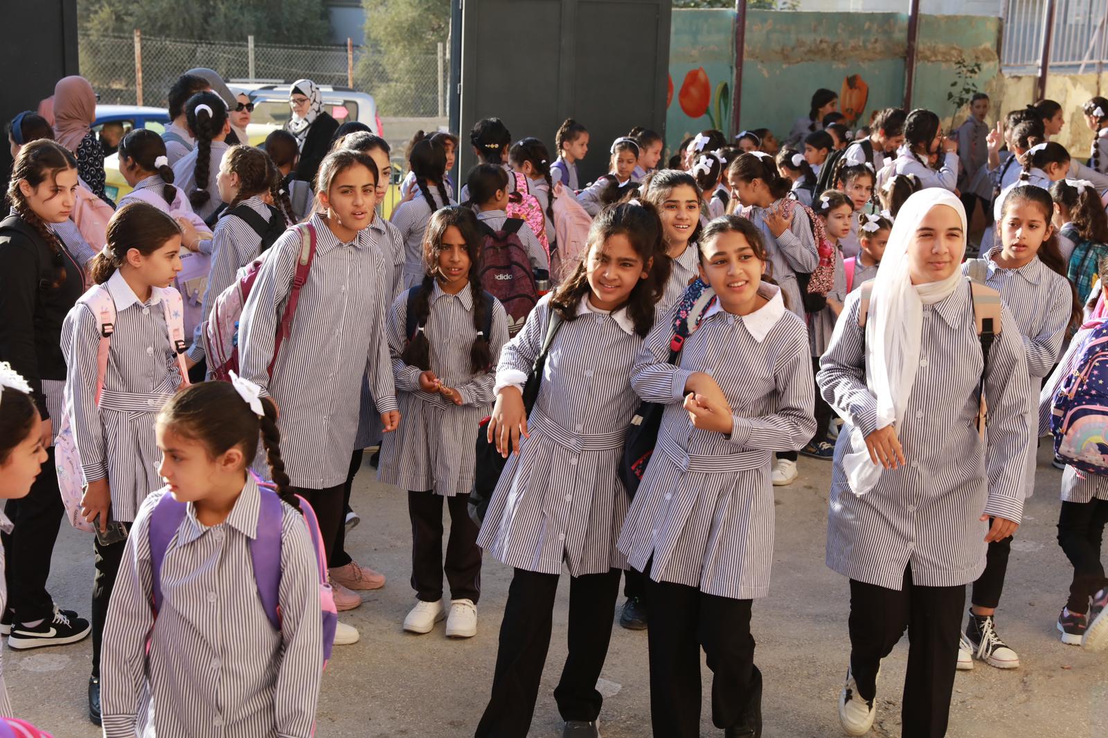 L'agression prive Gaza pour la deuxième année : la rentrée scolaire en Cisjordanie