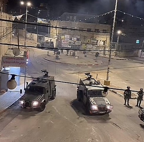 Blessés lors d'une assaut de la ville de Beitunia par l'occupation