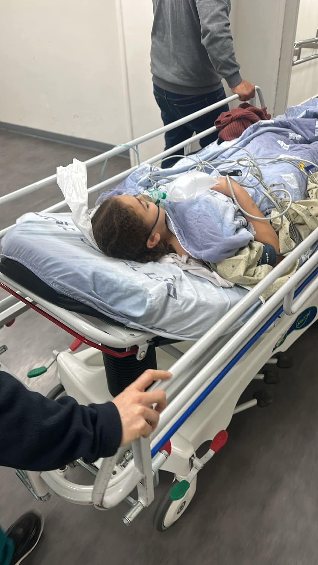 Jérusalem : Une fillette blessée par balles des forces israéliennes au nord-est de Jérusalem occupée