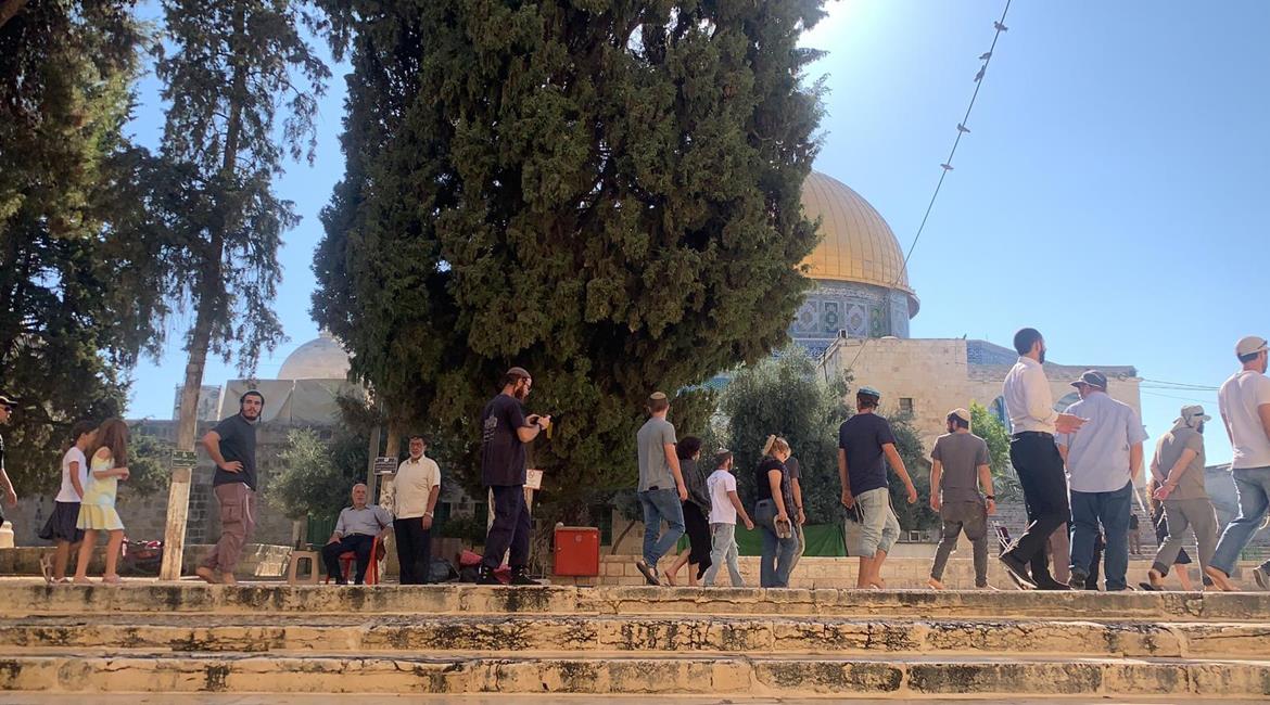 En mars dernier :20 incursions dans Al-Aqsa, et l'appel à la prière empêché 47 fois à Al-Ibrahimi 