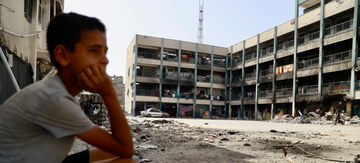 Des experts de l'ONU : Israël commet un génocide en tuant des civils réfugiés dans les écoles de Gaza 