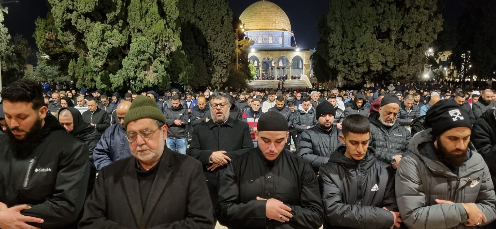 35 000 personnes effectuent les prières du soir et de Tarawih à la mosquée Al-Aqsa