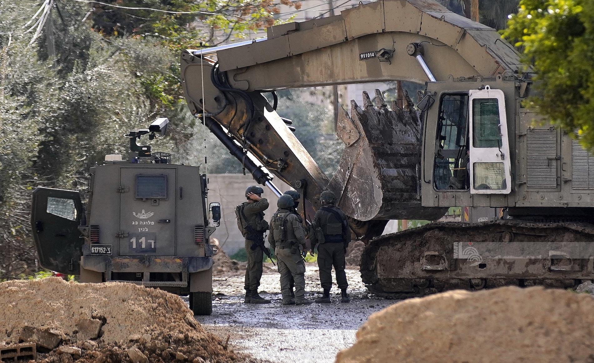 Un adolescent palestinien touché par des tirs de l'armée d'occupation à Qabatiya, au sud de Jénine
