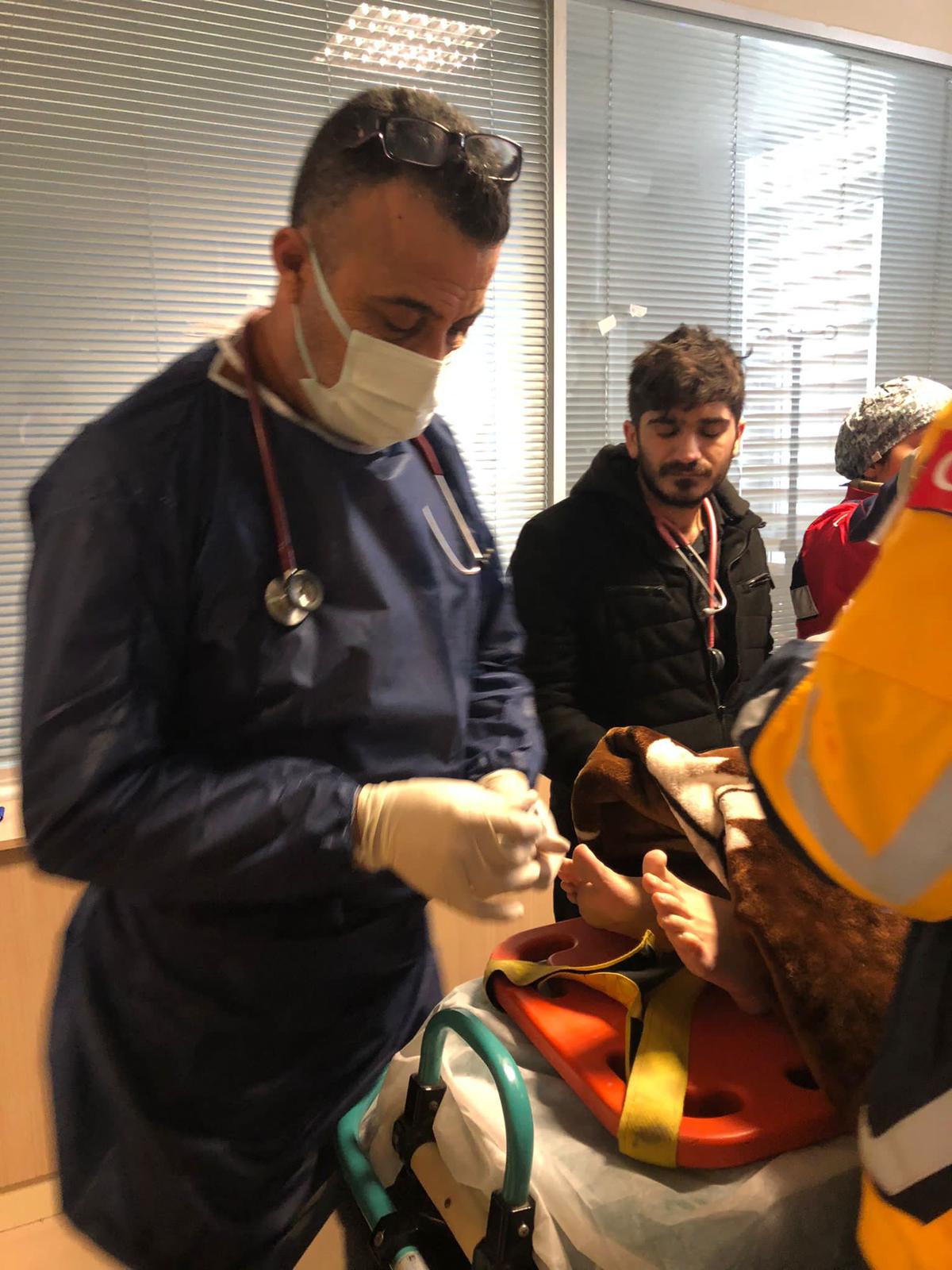 Les médecins palestiniens pansent les blessures de la Turquie  