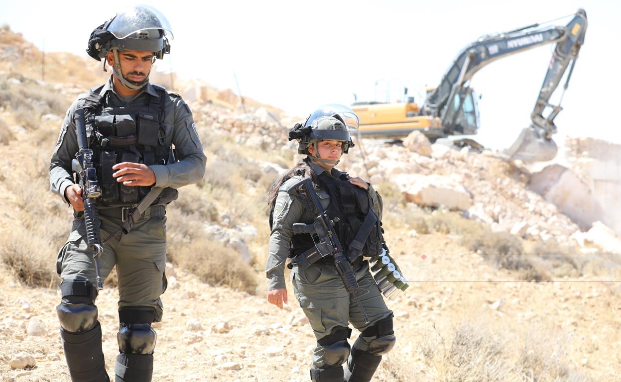 Les forces d’occupation détruisent six habitations palestiniennes à Masafer Yatta