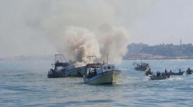 Trois pêcheurs décèdent dans une mystérieuse explosion au large de Khan Younis 