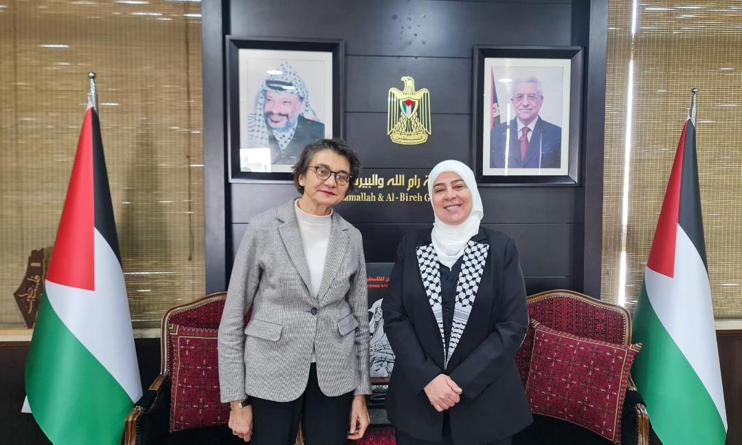 Ghanam s'entretient avec la représentante de l'Allemagne en Palestine sur l'escalade des crimes des colons et leurs conséquences sur les enfants de notre peuple