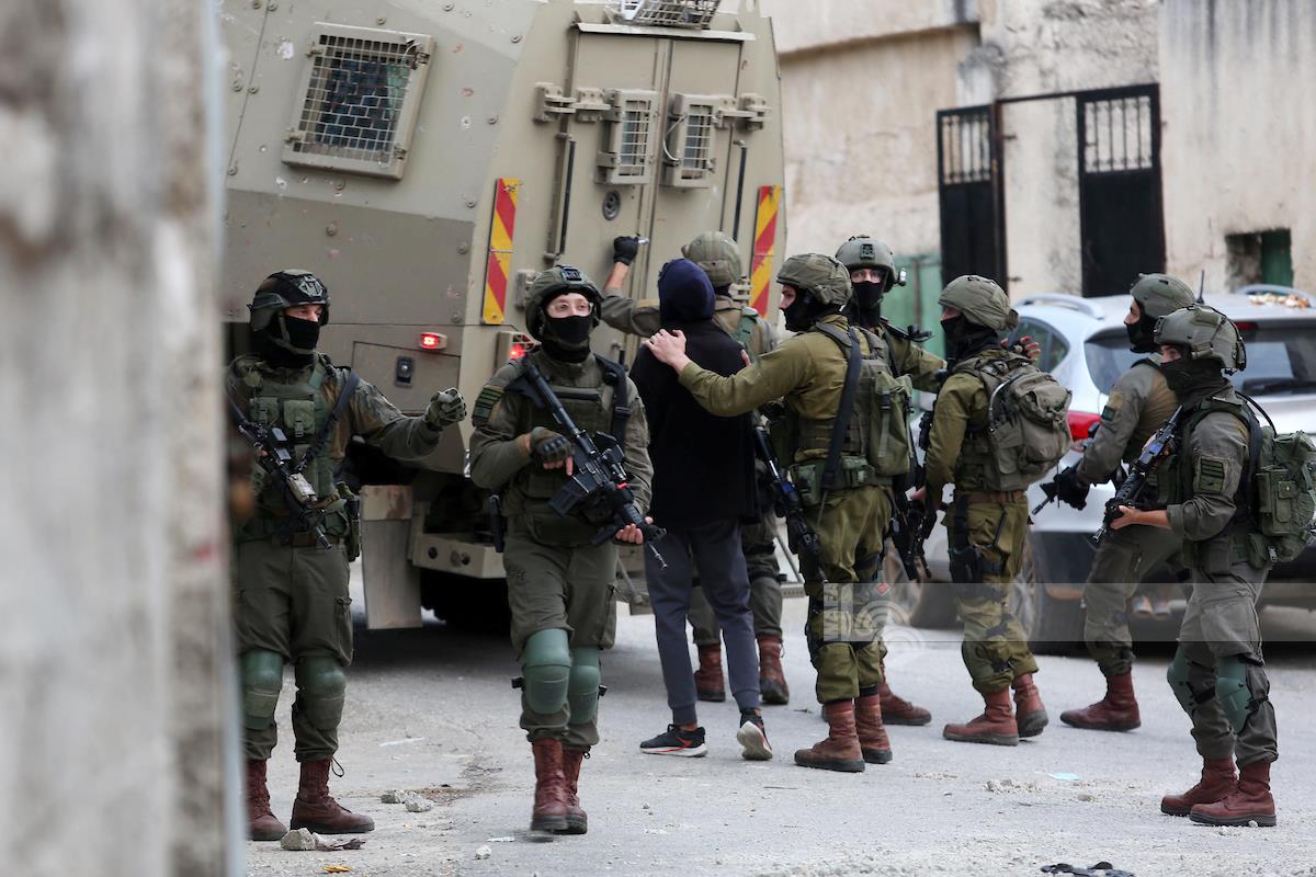 Le total d'arrestations depuis le 7 octobre s'élève à 8 535 après qu'Israël arrête 20 Palestiniens en Cisjordanie