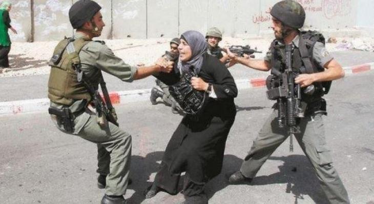 Les forces de l’occupation agressent une dame palestinienne près de Ramallah  