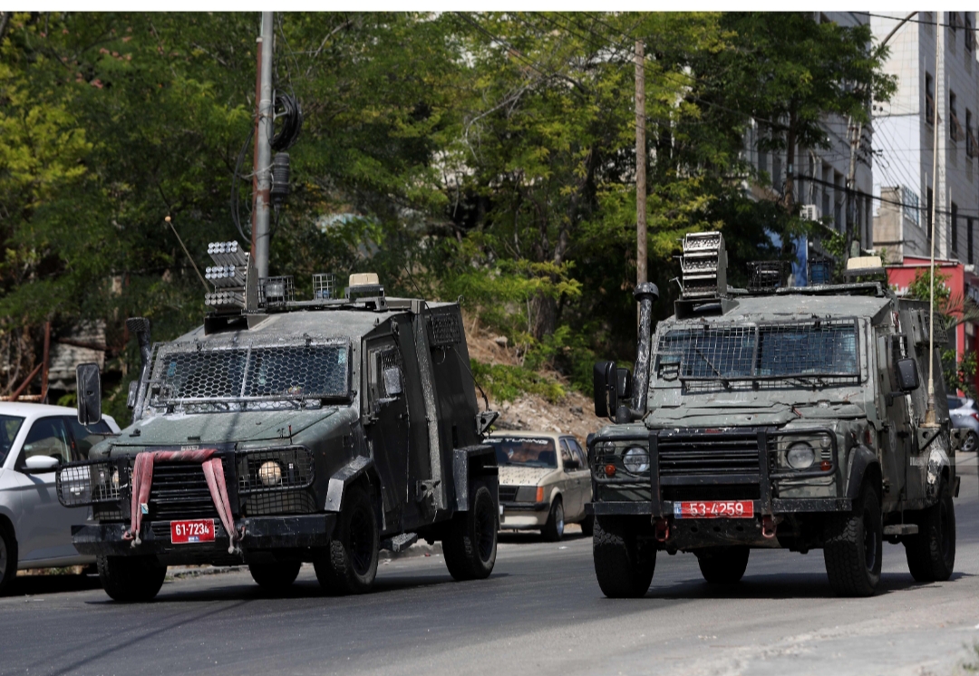L'occupation assiège une maison dans la vieille ville de Naplouse