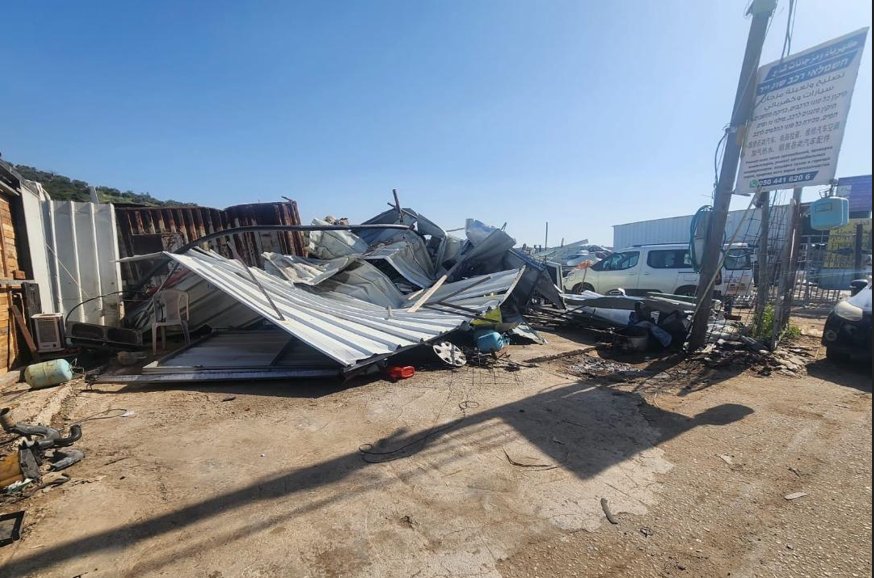 Les forces israéliennes démolissent six magasins u nord de la Cisjordanie