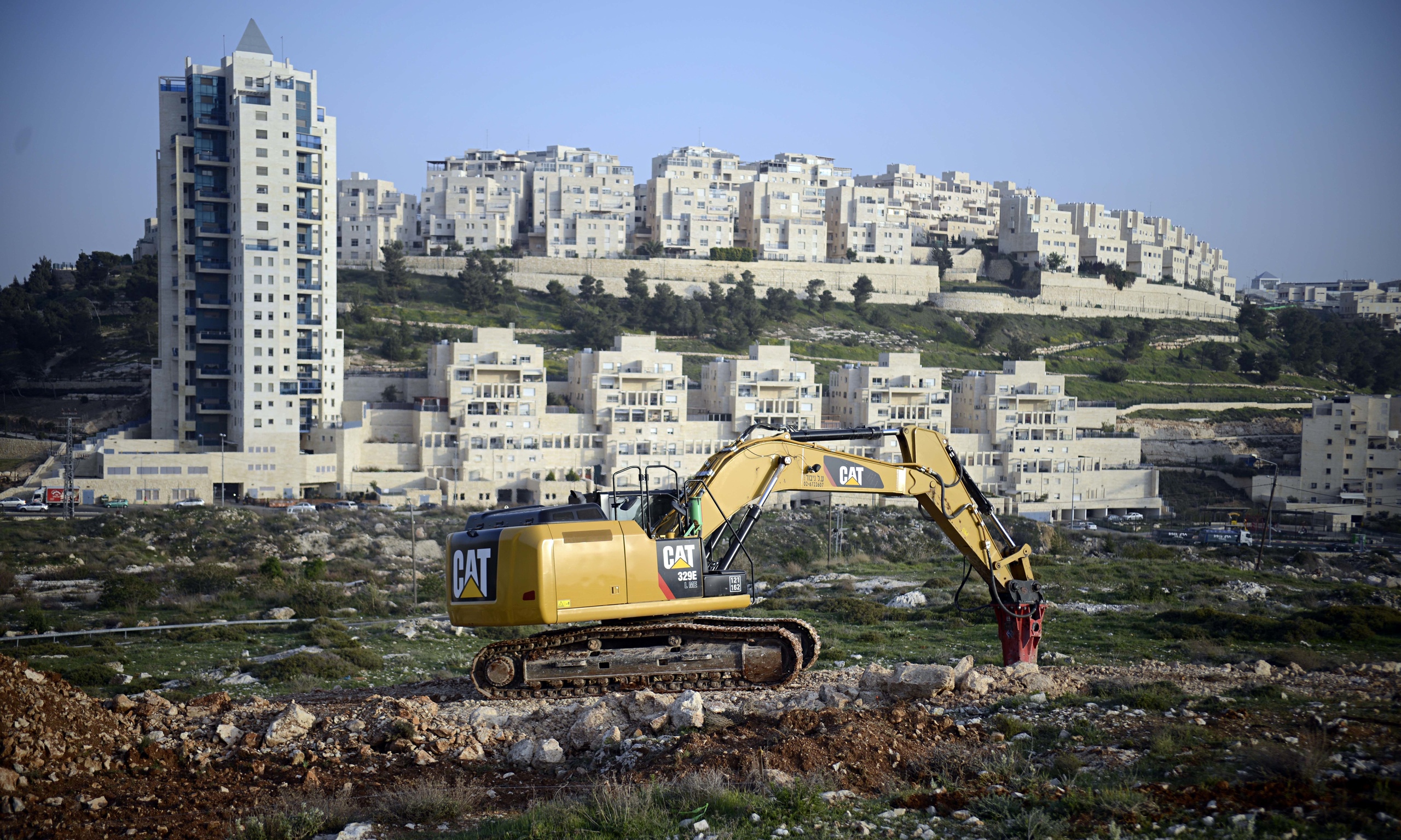Les colons israéliens continuent l'ouverture d'une route coloniale au nord de Jéricho