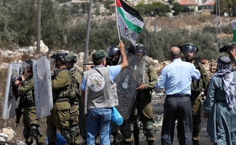 Trois journalistes blessés lors de répression israélienne d’un évènement près d’Hébron  
