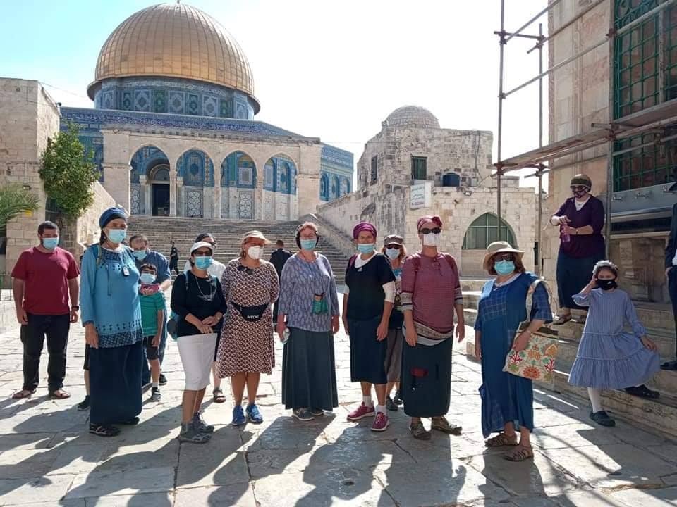 Des dizaines de colons prennent d’assaut la mosquée Al-Aqsa
