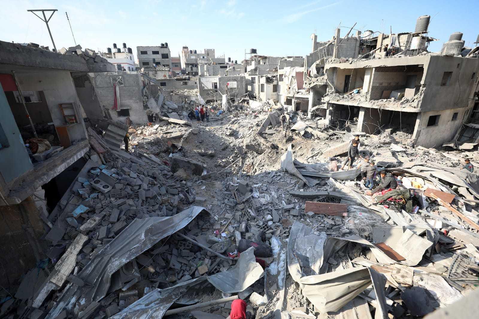 L’occupation poursuit les bombardements au centre et au sud de la bande de Gaza