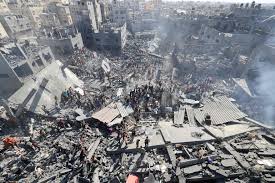 Les bombardements israéliens ciblent deux écoles abritant des personnes déplacées à Jabalia