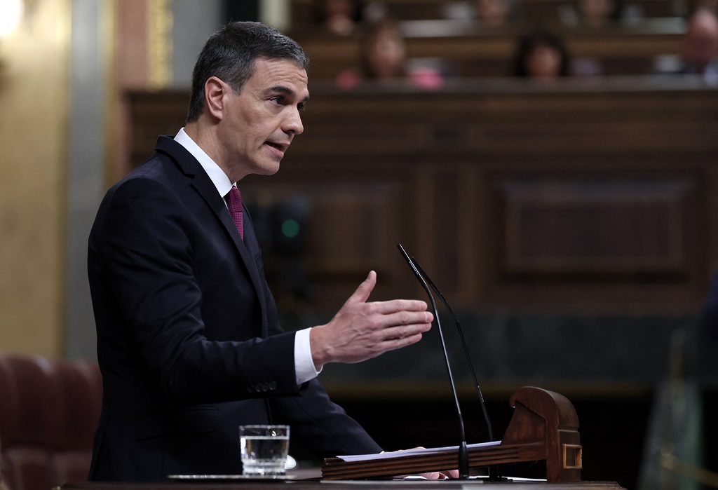 Le Premier ministre espagnol exhorte la communauté internationale à stopper les ventes d’armes à Israël